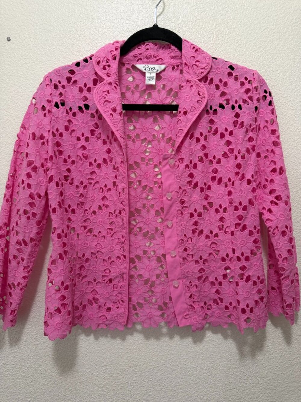 Lily Pulitzer open pink cotton lace blazer with rose buttons, 3/4 sleeves, sz 2
